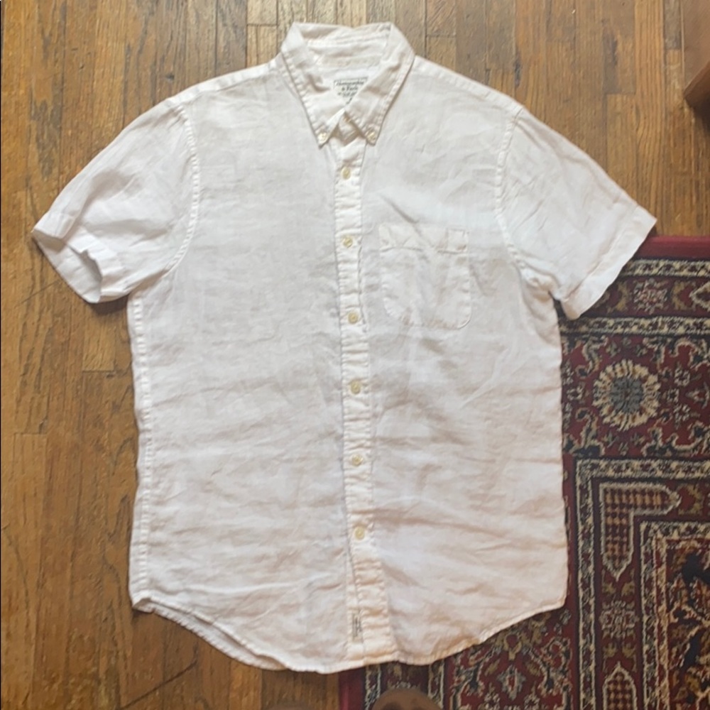 White short sleeve linen shirt